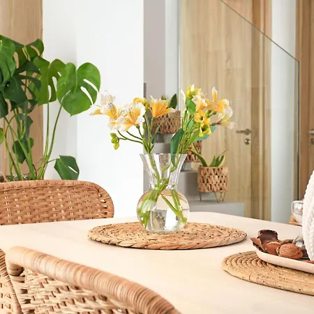 Clio - 3bed En-suite With Private Pool פאראלימני