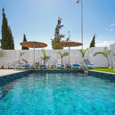 Holiday home Clio - 3bed En-suite With Private Pool