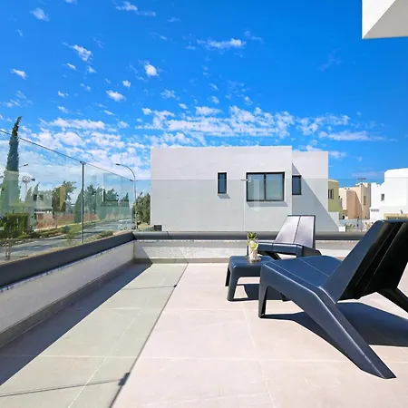 Vilă Clio - 3bed En-suite With Private Pool Paralimni